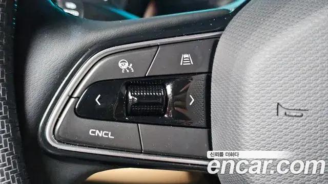 Renault Samsung Grand Koleos 2025 — Фото 16/20