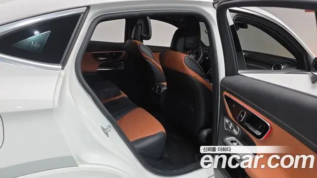 Mercedes-Benz GLC-Class 2024 — Фото 12/20