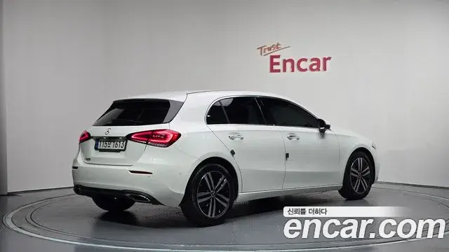 Mercedes-Benz A-Class 2022 — Фото 2/20