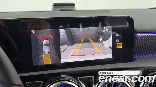 Mercedes-Benz A-Class 2022 — Фото 14/20