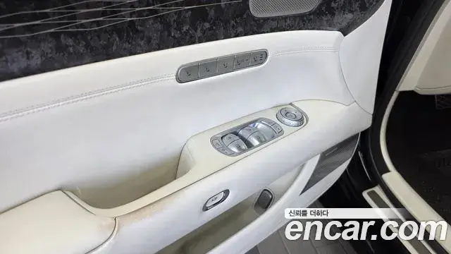 Genesis G90 2022 — Фото 16/20