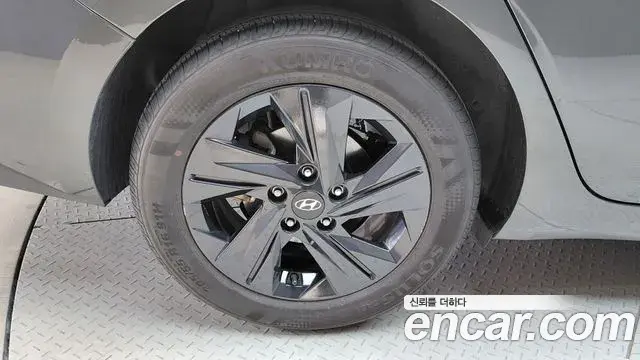 Hyundai Avante 2022 — Фото 5/20