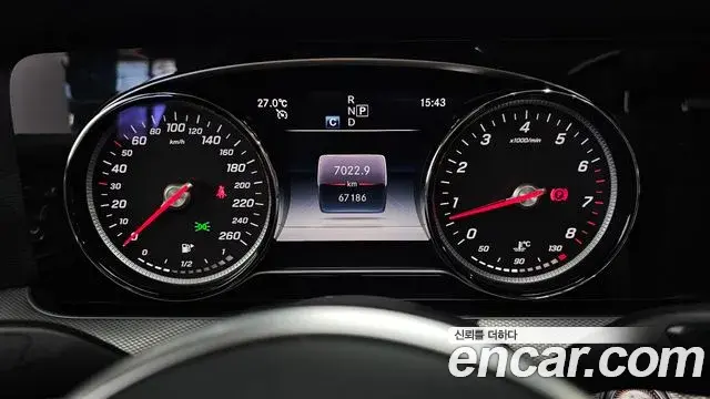 Mercedes-Benz E-Class 2018 — Фото 8/20
