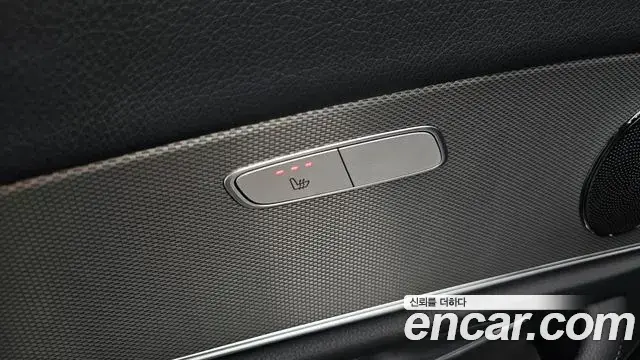Mercedes-Benz E-Class 2018 — Фото 20/20