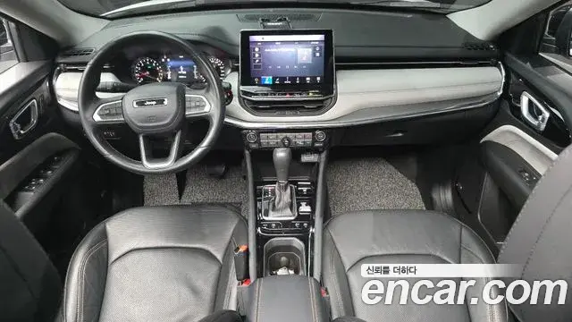 Jeep Compass 2022 — Photo 19/32
