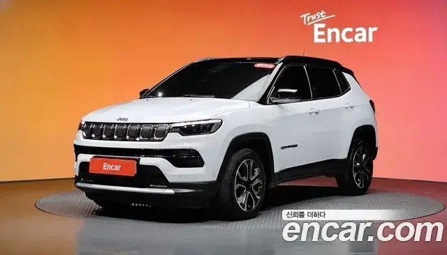 Jeep Compass 2022 — Photo 6/32