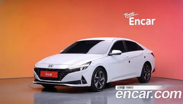 Hyundai Avante 2020 — Фото 1/20