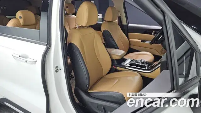 Kia Carnival 2020 — Şəkil 12/20