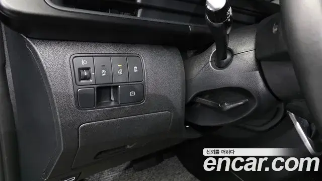 Hyundai Staria 2023 — Фото 14/20