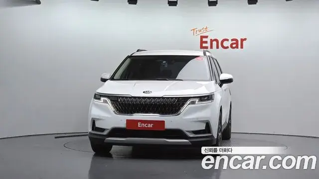 Kia Carnival 2021 — Photo 3/20