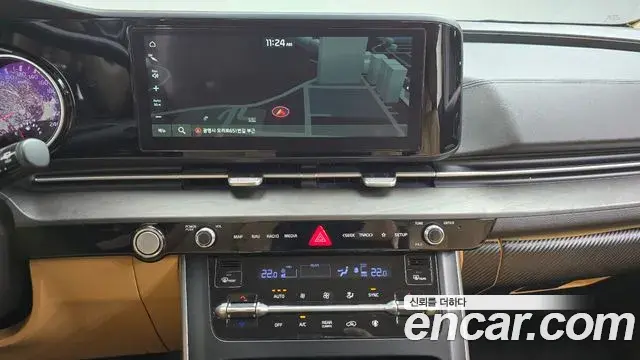 Kia Carnival 2021 — Photo 12/20