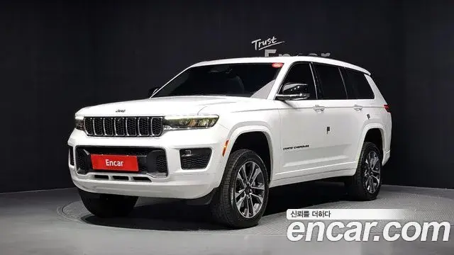 Jeep Grand Cherokee 2022 — Фото 20/20