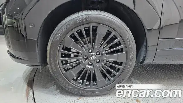 Hyundai Santa Fe 2024 — Photo 5/20