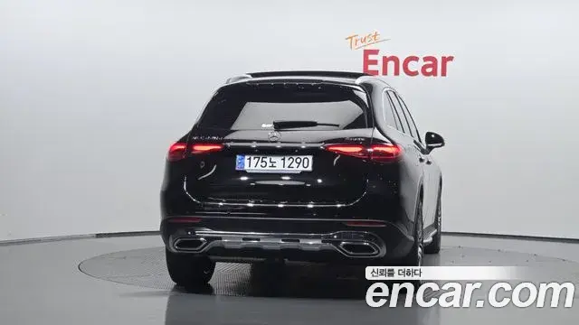 Mercedes-Benz GLC-Class 2023 — Фото 4/20