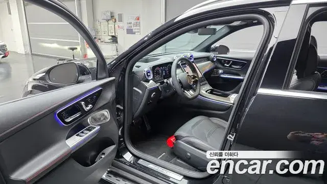 Mercedes-Benz GLC-Class 2025 — Фото 10/20