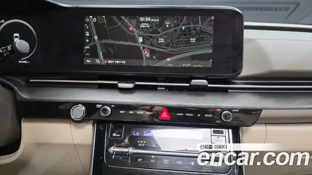 Kia Carnival 2021 — Photo 14/20