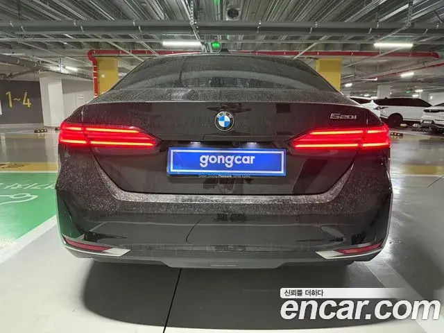 BMW 5 Series 2025 — ფოტო 3/19