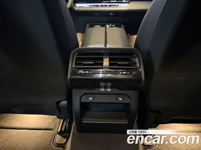 BMW 5 Series 2025 — ფოტო 15/19