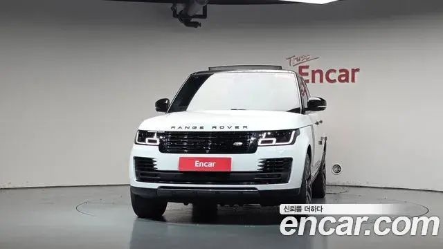 Land Rover Range Rover 2019 — Şəkil 35/46