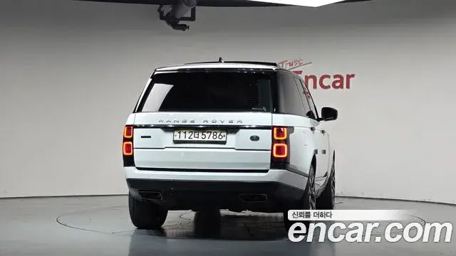 Land Rover Range Rover 2019 — Şəkil 13/46