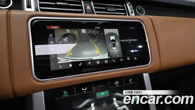 Land Rover Range Rover 2019 — Şəkil 37/46