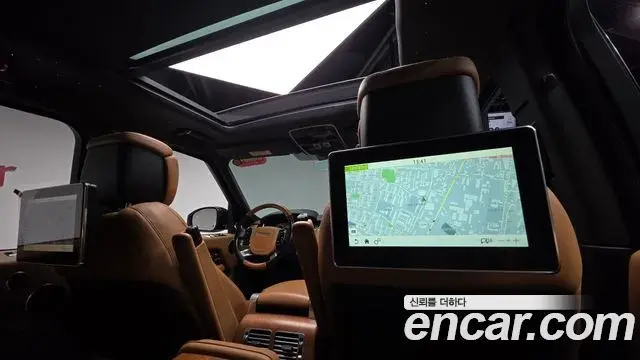 Land Rover Range Rover 2019 — Şəkil 44/46