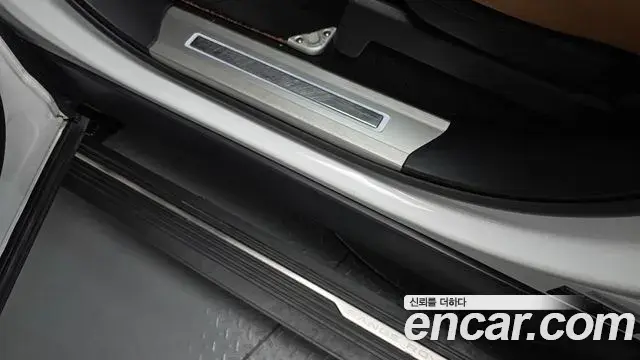 Land Rover Range Rover 2019 — Şəkil 40/46