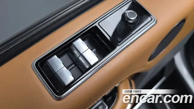 Land Rover Range Rover 2019 — Şəkil 7/46