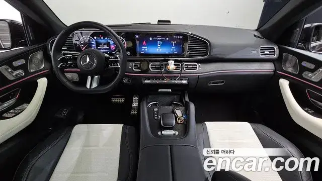 Mercedes-Benz GLE-Class 2025 — Photo 14/39
