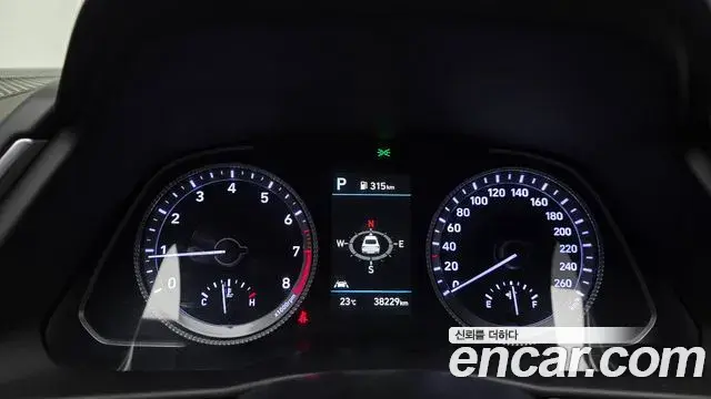 Hyundai Sonata 2021 — Фото 8/20