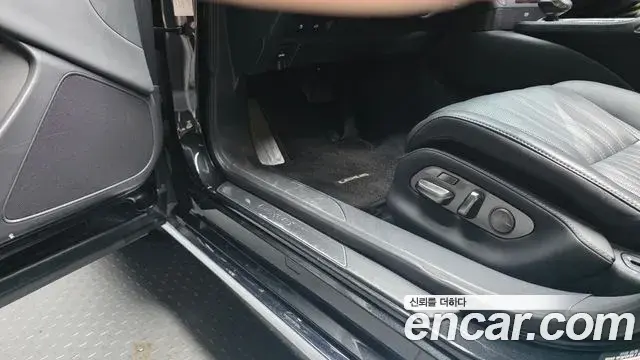 Lexus LS500 2022 — Şəkil 11/40