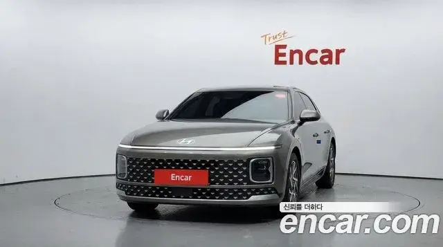 Hyundai Grandeur 2023 — Photo 3/20