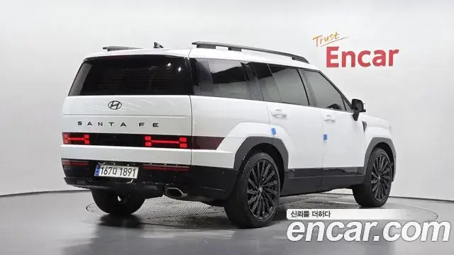 Hyundai Santa Fe 2024 — Photo 2/20