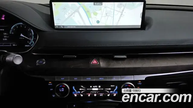 Genesis Electrified G80 2021 — Şəkil 12/20