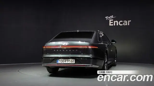 Hyundai Grandeur 2023 — Photo 4/20