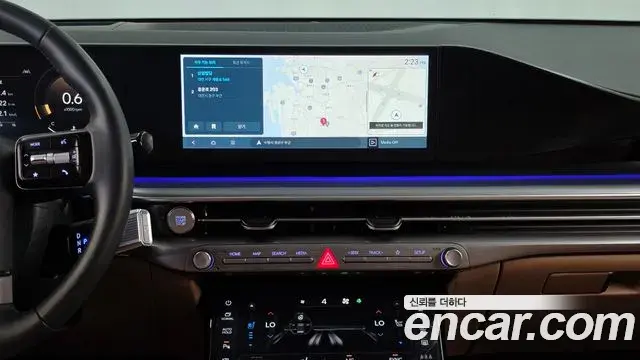 Hyundai Grandeur 2023 — Photo 14/20