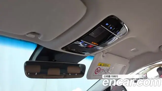 Hyundai Grandeur 2023 — Photo 18/20