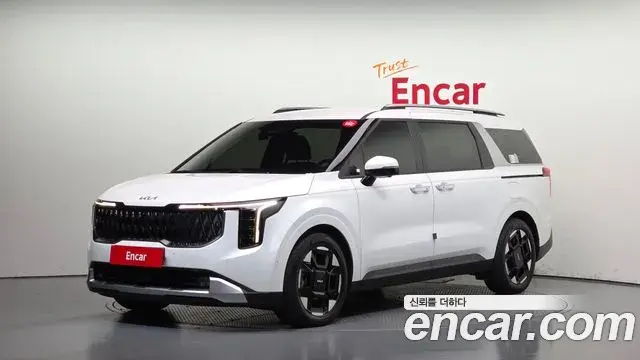 Kia Carnival 2024 — Photo 1/20