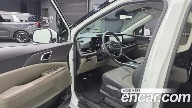 Kia Carnival 2024 — Photo 10/20