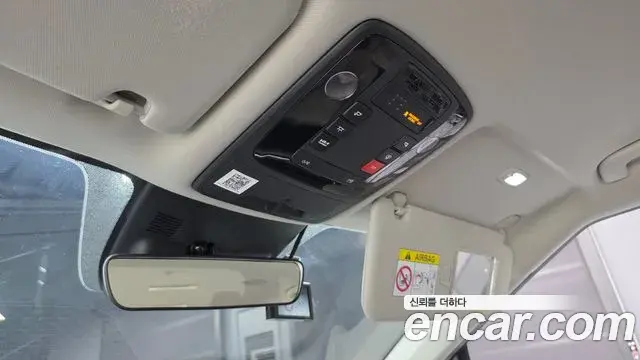 Kia Carnival 2024 — Photo 16/20