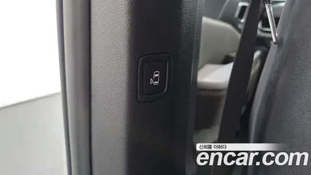 Kia Carnival 2024 — Photo 18/20