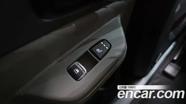 Kia Carnival 2024 — Photo 19/20