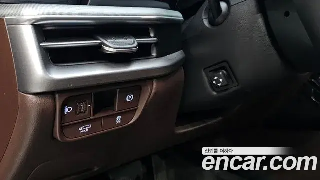 Hyundai Grandeur 2022 — Şəkil 12/20