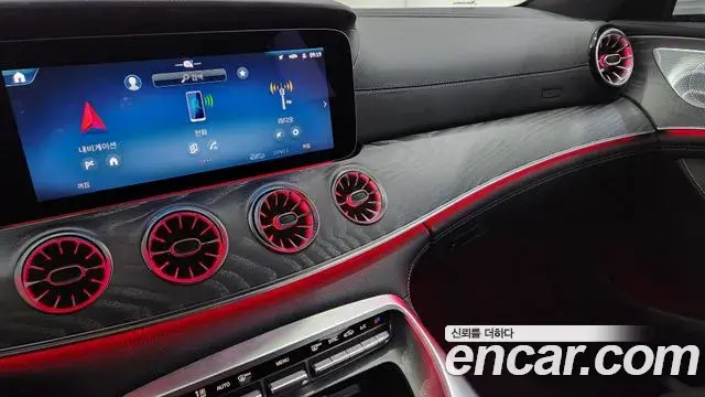 Mercedes-Benz AMG GT 2026 — Photo 16/20
