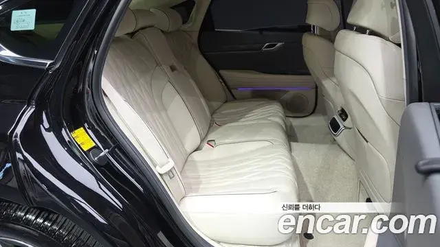 Genesis Electrified G80 2025 — Photo 12/20