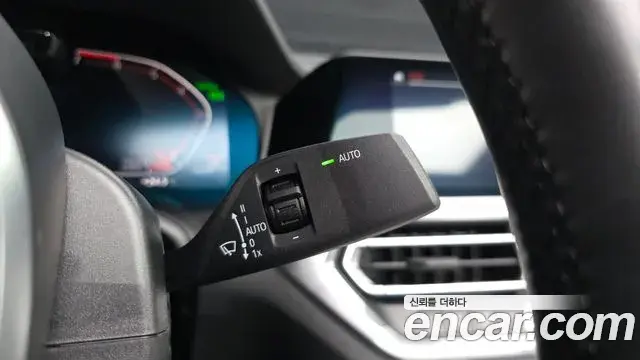 BMW 4 Series 2022 — Photo 17/20