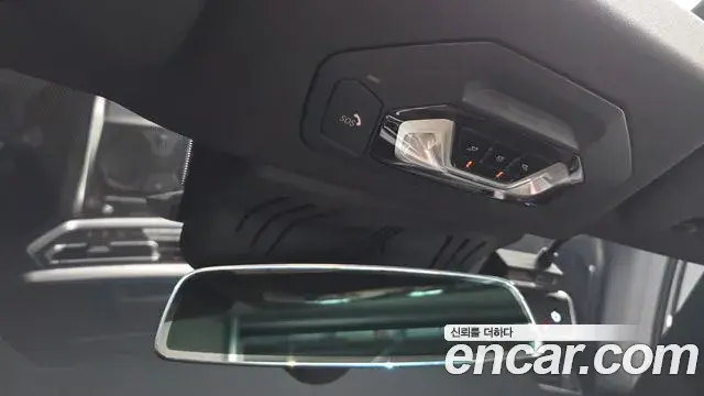 BMW 4 Series 2022 — Photo 19/20