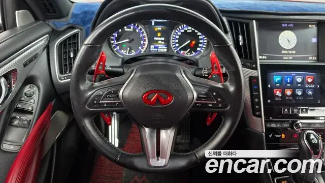 Infiniti Q60 2018 — Photo 12/20