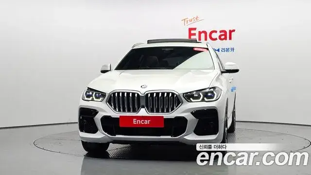 BMW X6 2022 — Photo 3/20