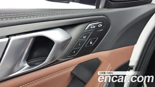 BMW X6 2022 — Photo 19/20